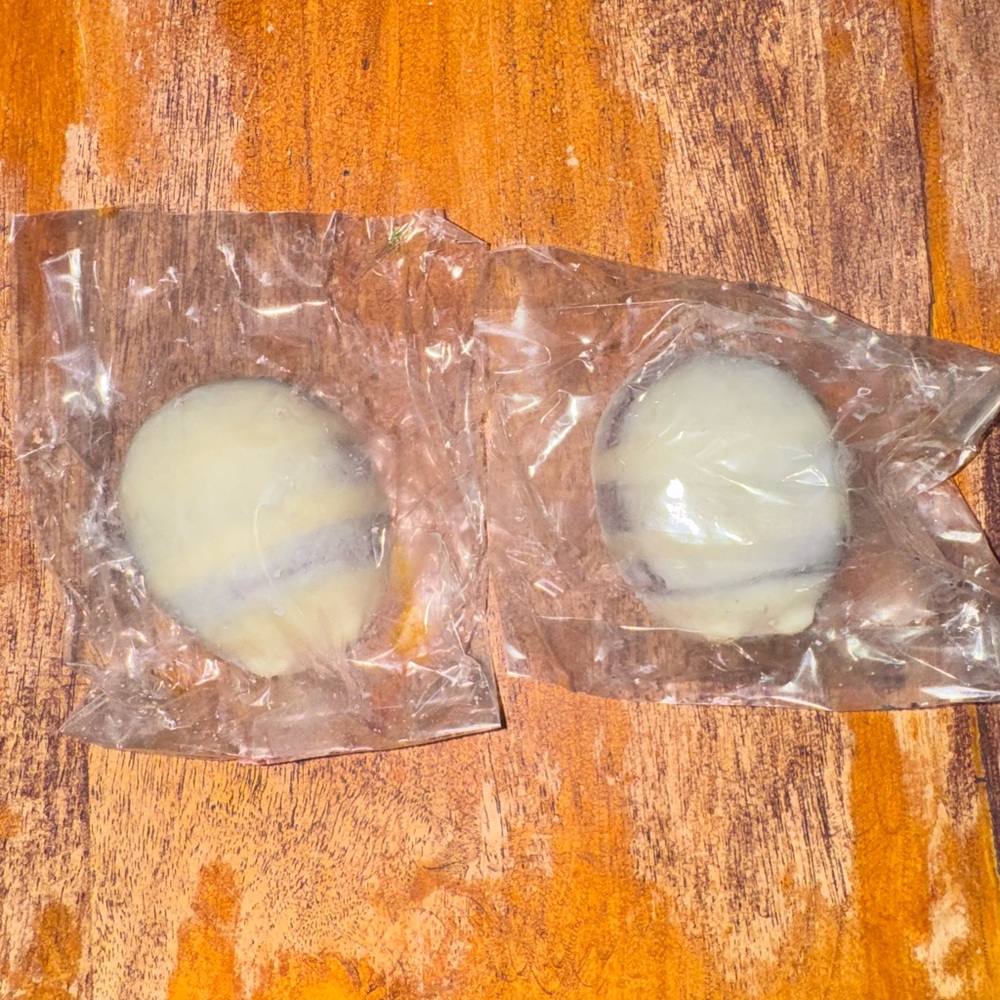 LUSH Scrubbee NWT never opened